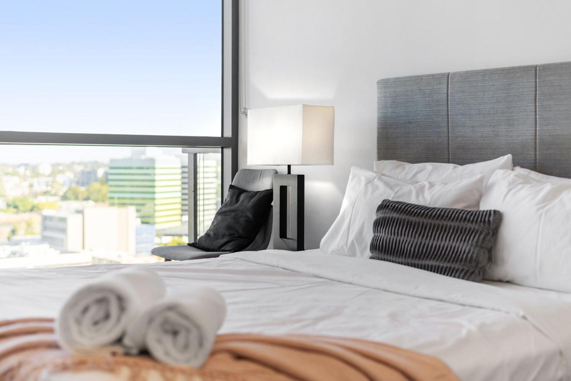 Hearty Milton Apartments Брисбен Экстерьер фото